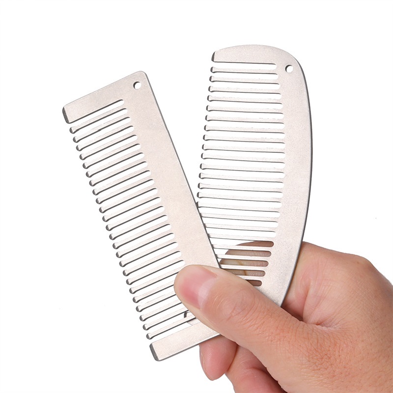 Comb Pocket Titanium - หวีไทเทเนียมขนาดเล็ก พกพาสะดวก สำหรับตั้งแคมป์ หวีผมแบบแบน
